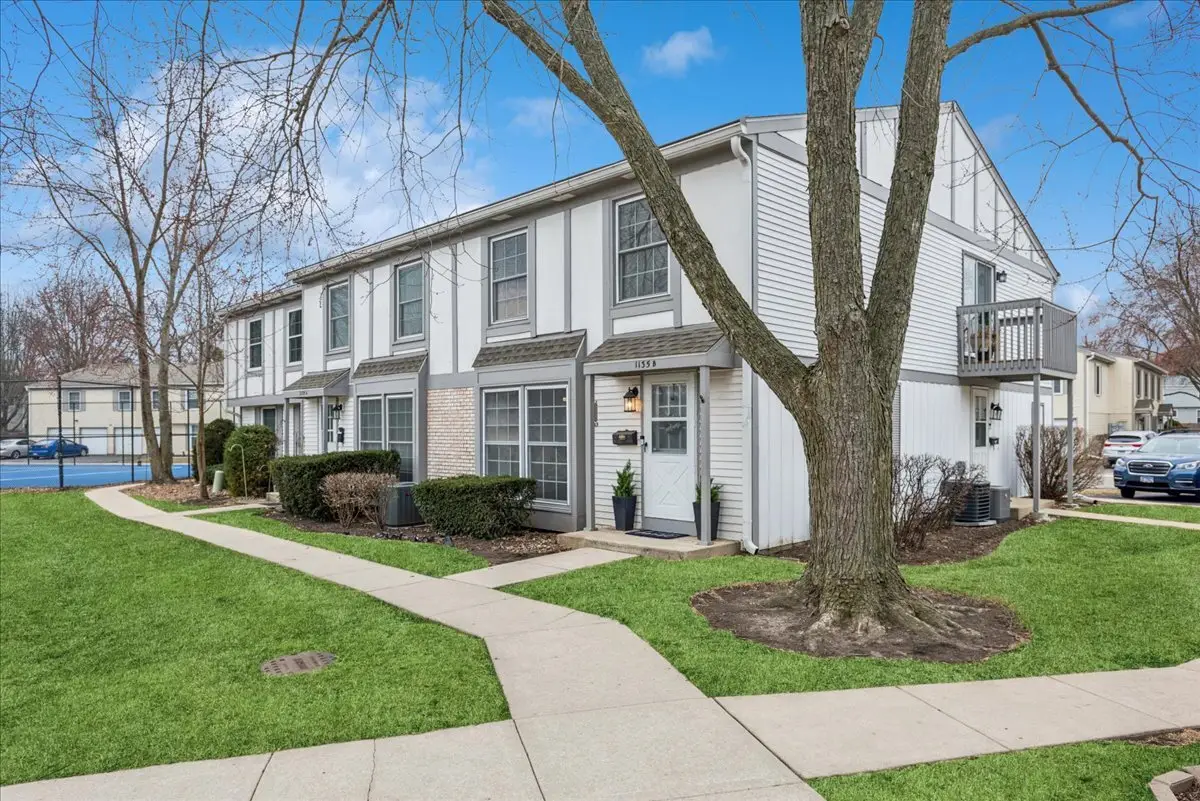 1135 Mount Vernon Court #B, Wheaton, IL 60189 - #1