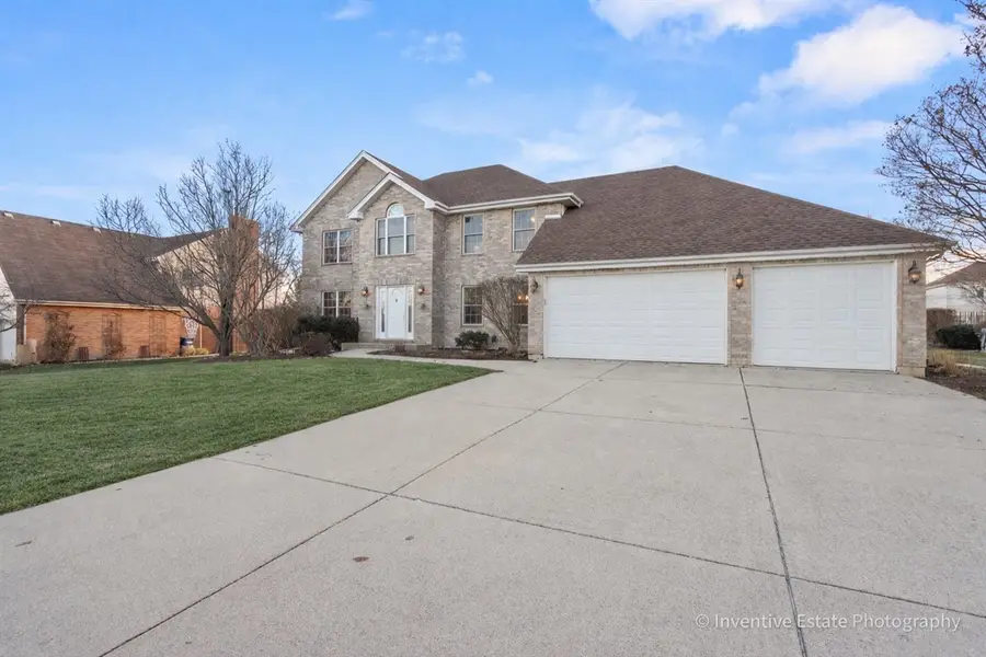 8221 Forestview Drive, Frankfort, IL 60423 - Image #3