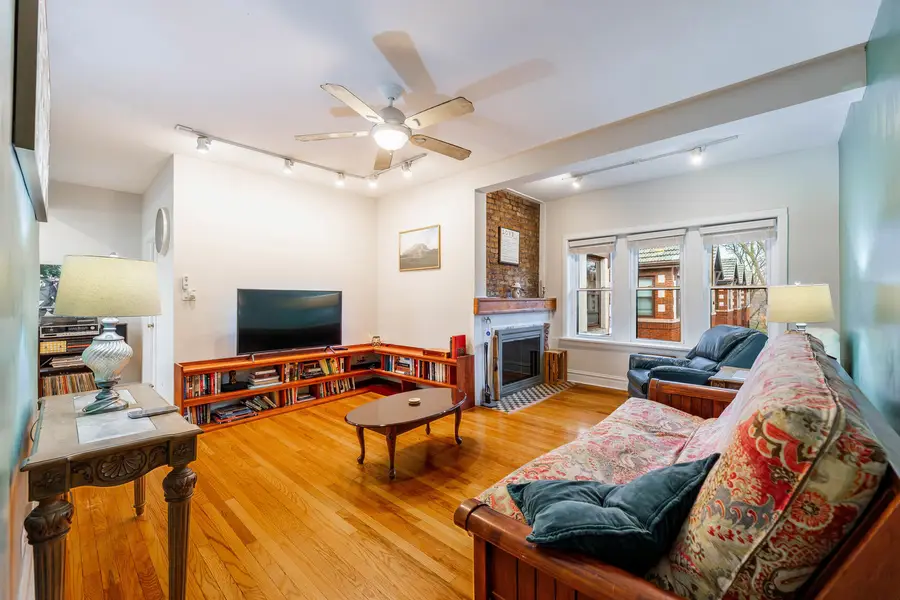 819 Lake Street #3W, Oak Park, IL 60301 - Image #2