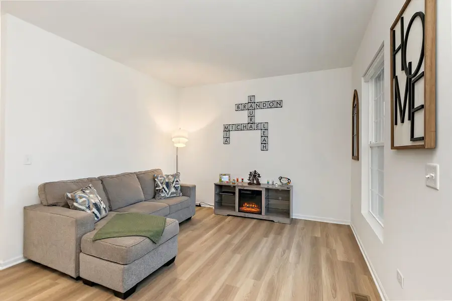 15124 Emerson Street, Plainfield, IL 60544 - Image #3