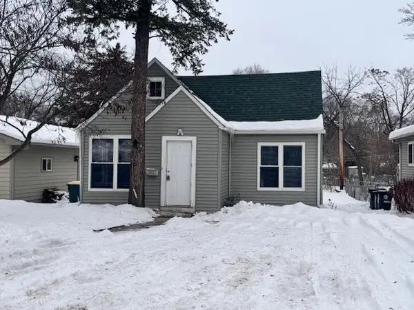 302 Elder Drive, Round Lake Park, IL 60073