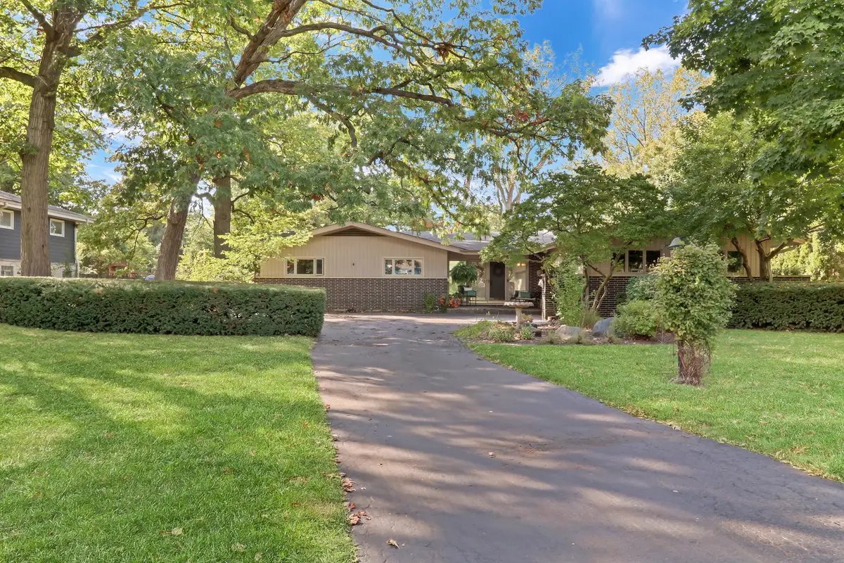 230 N Alleghany Road, Grayslake, IL 60030 - Image #1