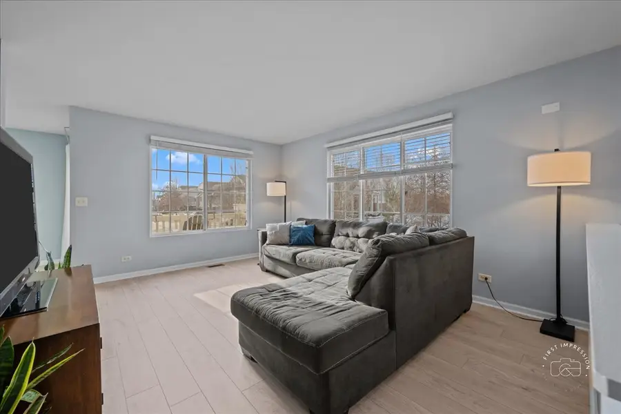 3390 Cameron Drive, Elgin, IL 60124 - Image #3