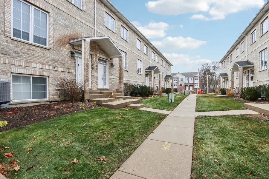 183 N East River Road #C5, Des Plaines, IL 60016 - Image #2
