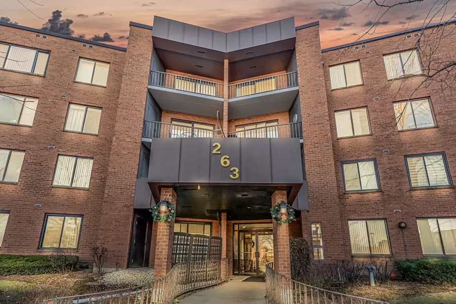 263 S Clubhouse Drive #110, Palatine, IL 60074 - Image #2