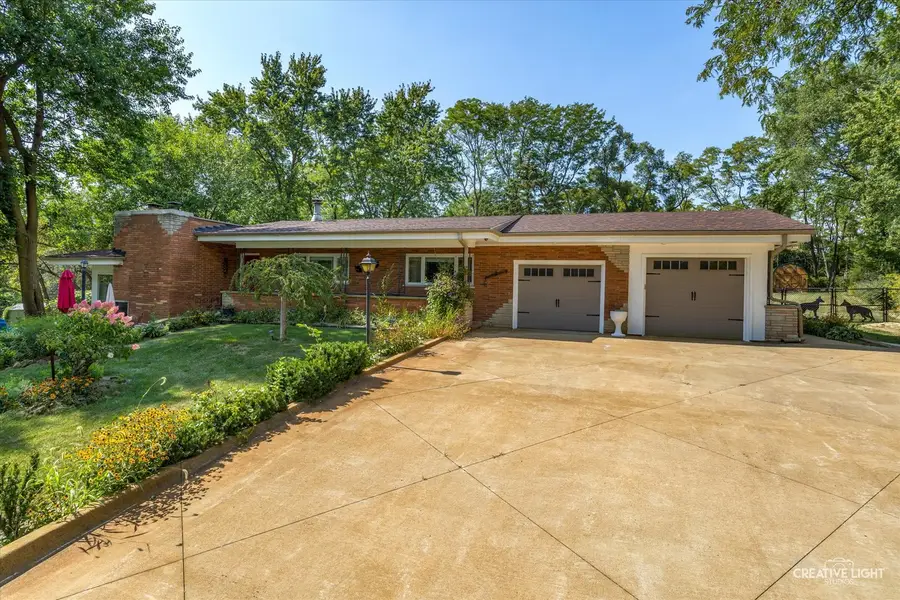 1002 Bruce Drive, Elgin, IL 60120 - Image #3