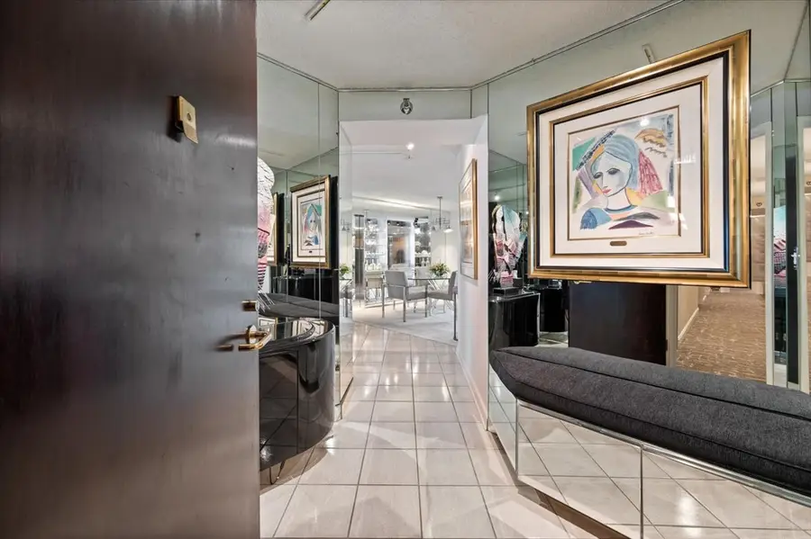 195 N Harbor Drive #1502, Chicago, IL 60601 - Image #3