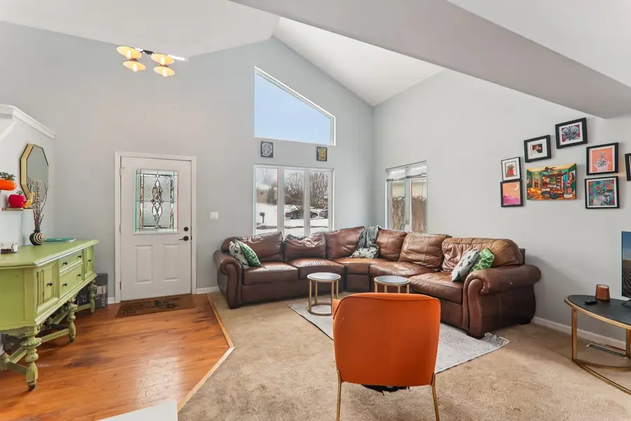 617 Lake Breeze Court, Lake Villa, IL 60046 - Image #2