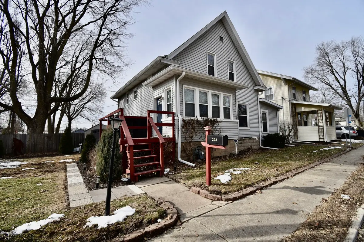 203 Denver Street, Bloomington, IL 61701 - #1