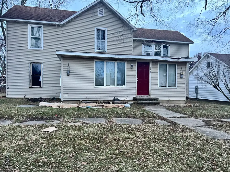 207 S Grove Street, Rankin, IL 60960 - Image #3