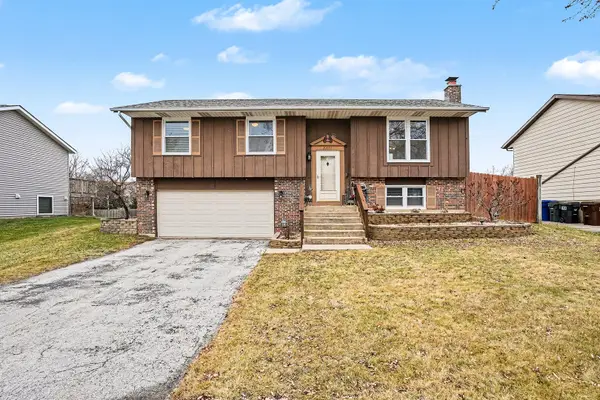 20834 S Hickory Creek Place, Frankfort, IL 60423