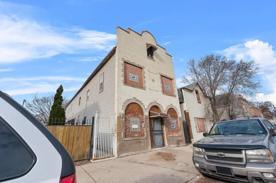 8420 S Burley Avenue, Chicago, IL 60617 - Image #3