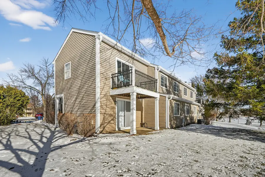 1913 Windsong Drive #284, Schaumburg, IL 60194 - Image #3