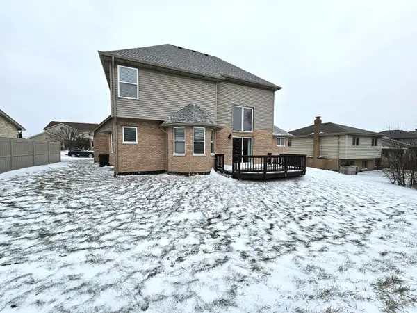 5417 Christopher Drive, Oak Forest, IL 60452