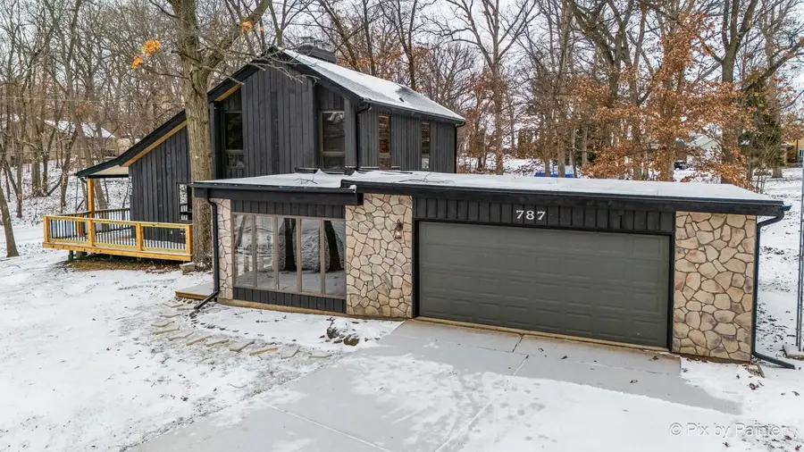 Address Withheld By Seller, Lake Holiday, IL 60548 - Image #3