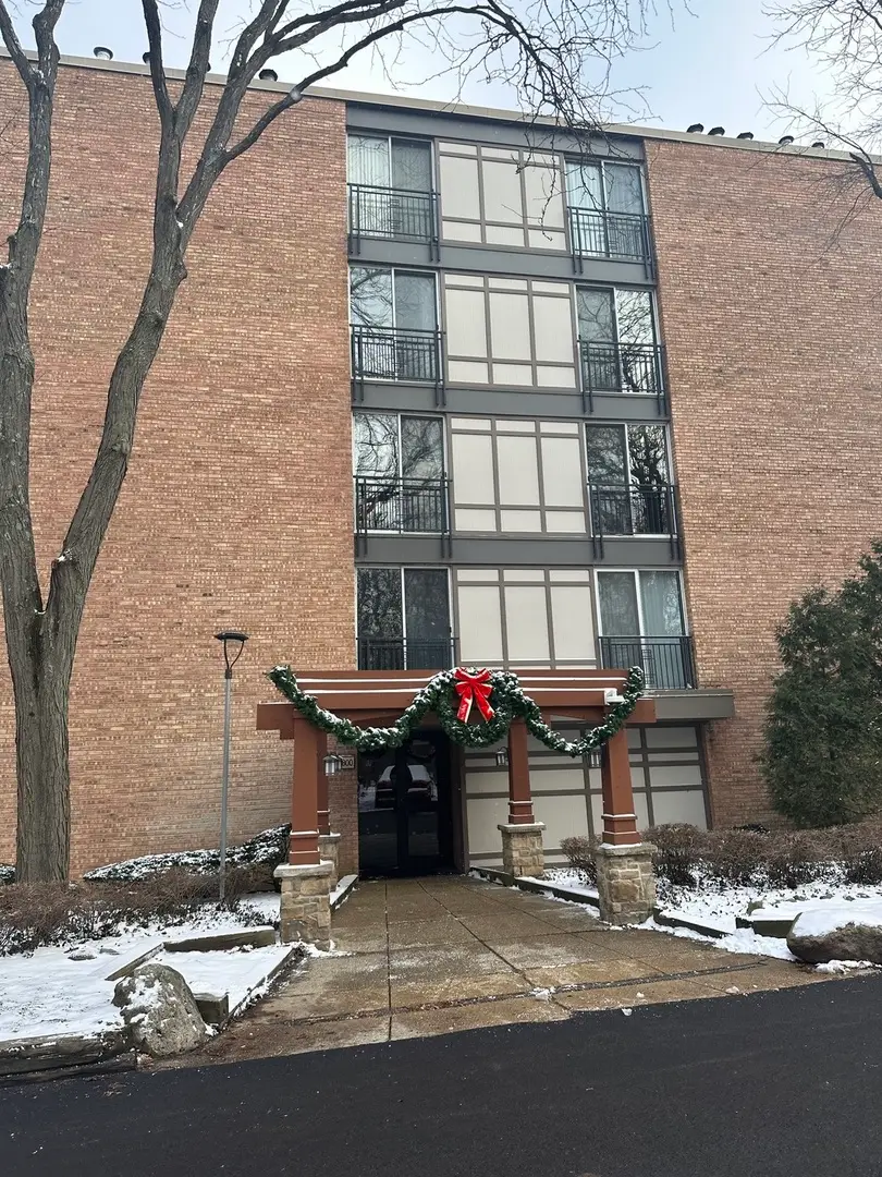 5800 Oakwood Drive #5G, Lisle, IL 60532 - Image #1