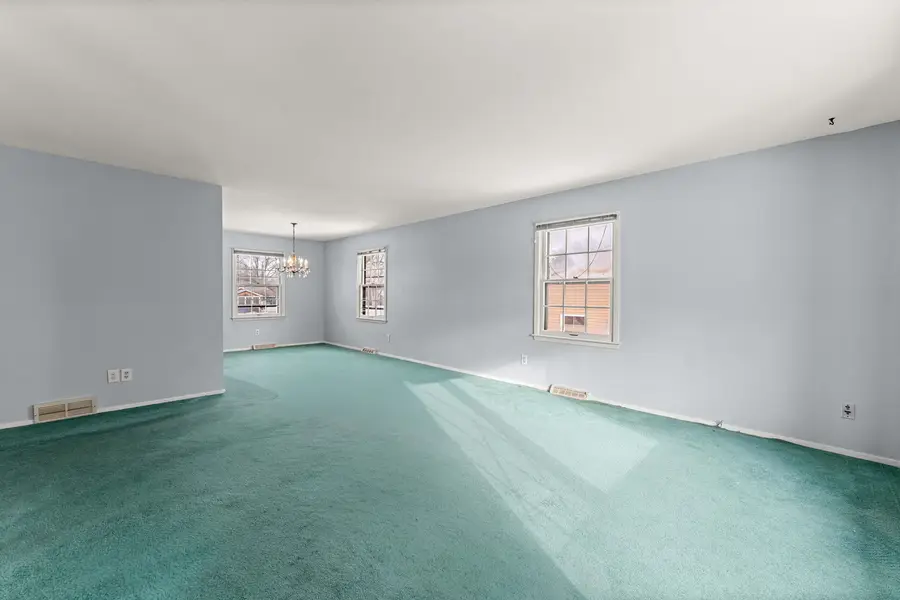 47 Old Post Road, Montgomery, IL 60538 - #2