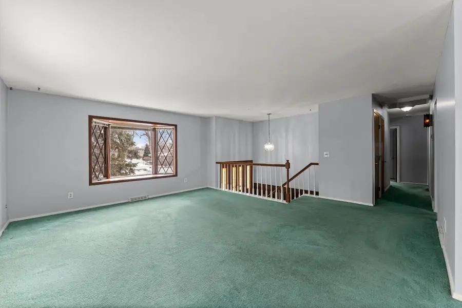 47 Old Post Road, Montgomery, IL 60538 - #3