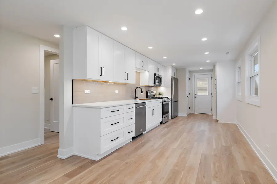 247 Harrison Street, Carpentersville, IL 60110 - Image #3