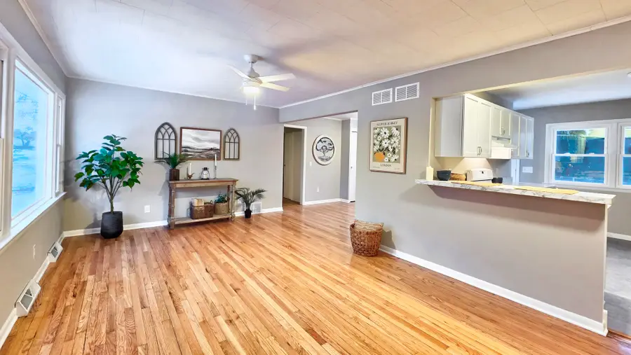 1509 Pine Street, McHenry, IL 60050 - Image #2