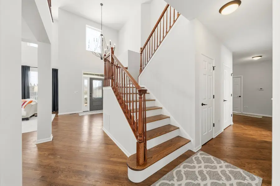 305 Chick Evans Street, Bolingbrook, IL 60490 - Image #3