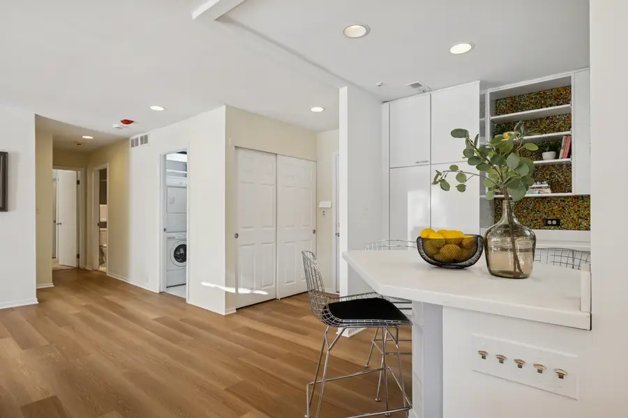 3030 Pheasant Creek Drive #102, Northbrook, IL 60062 - #2