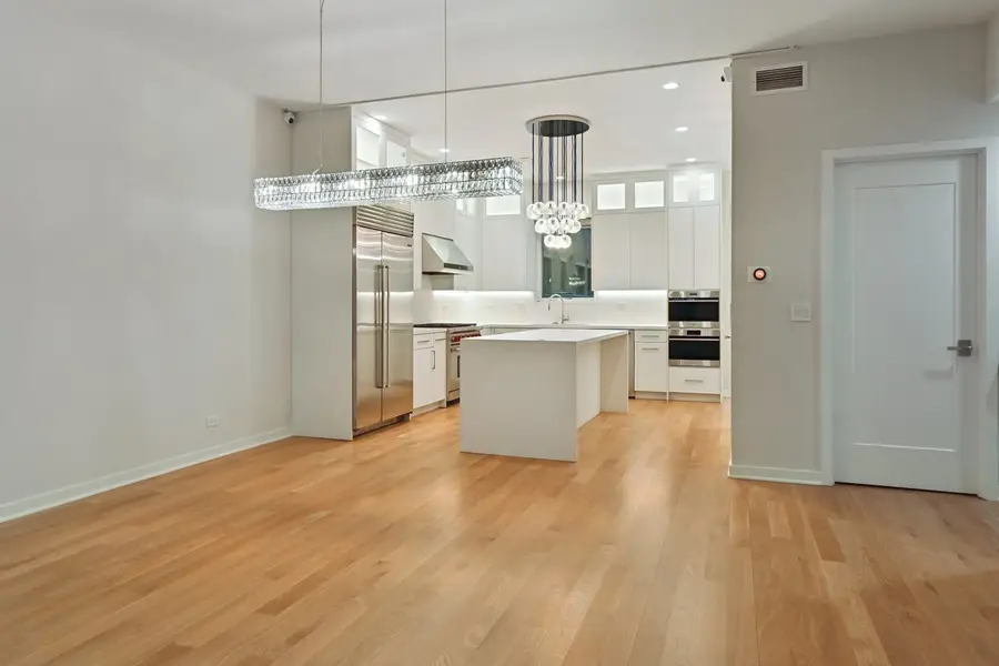 1640 S Prairie Avenue, Chicago, IL 60616 - Image #3