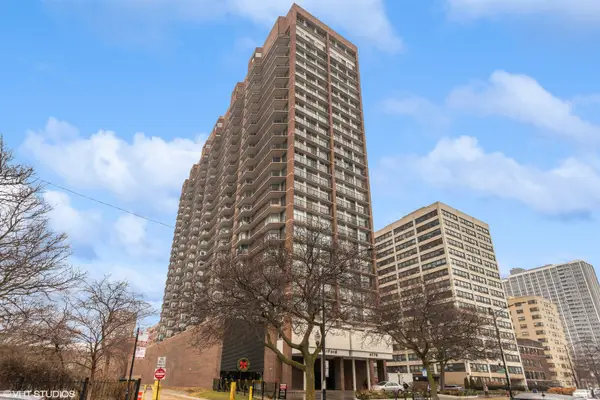 4170 N Marine Drive #23L, Chicago, IL 60613
