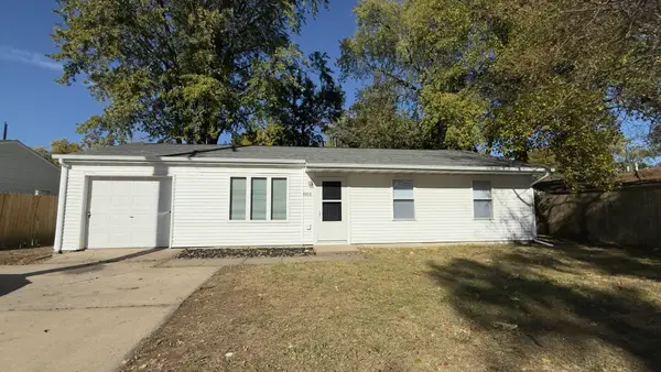 2612 W Kirby Avenue, Champaign, IL 61821