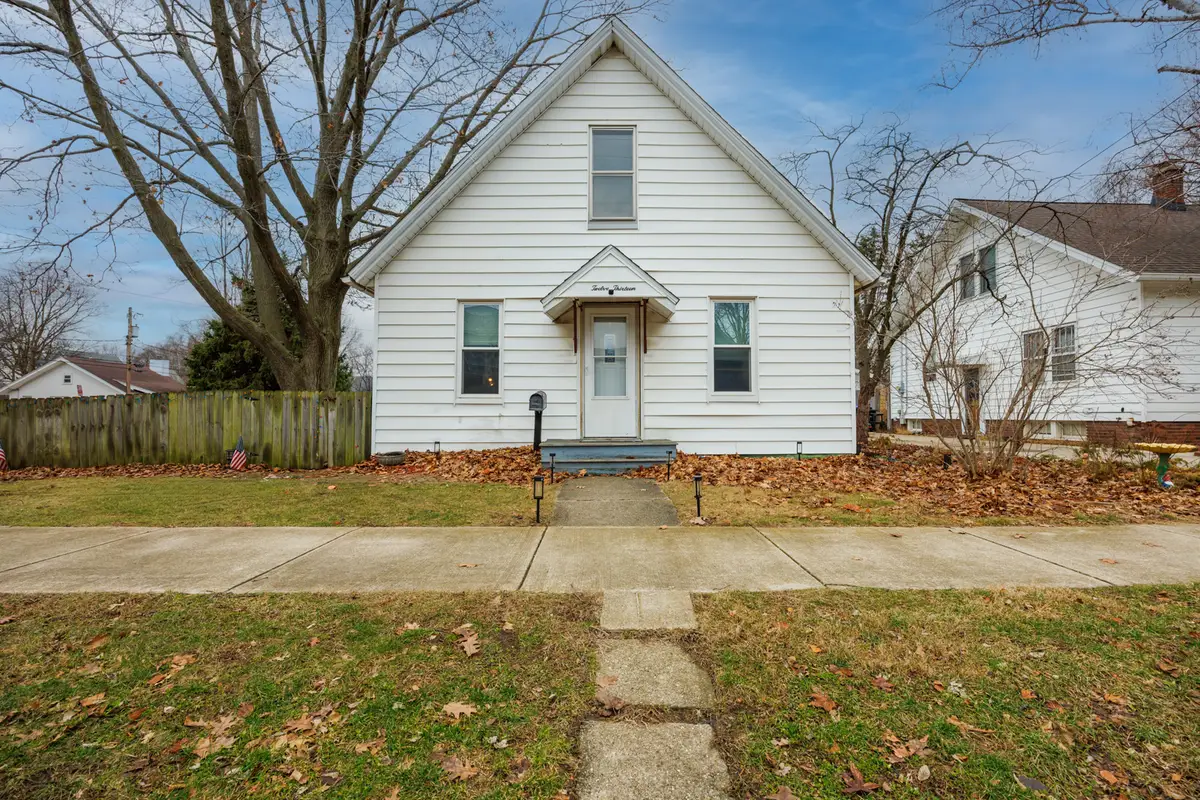 1213 S Madison Street, Bloomington, IL 61701 - Image #1