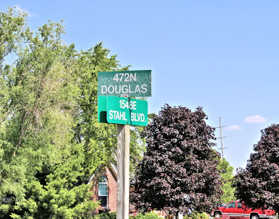 15582 Douglas Avenue, Sandwich, IL 60548 - #3