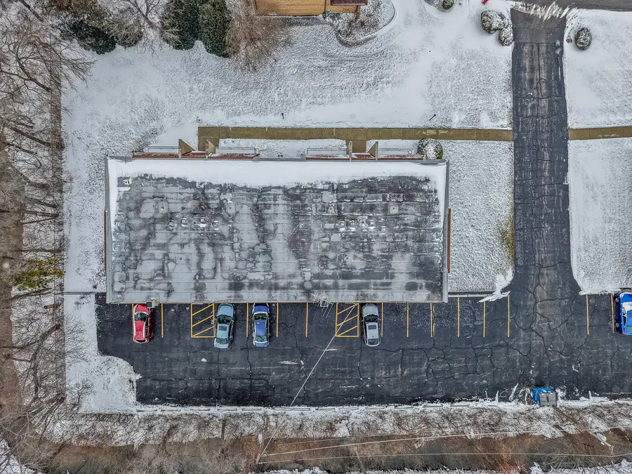 12830 S 71st Avenue #104, Palos Heights, IL 60463 - Image #2