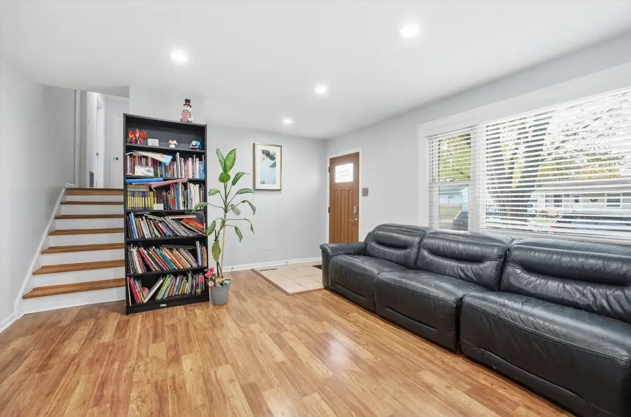 7151 Mulberry Street, Hanover Park, IL 60133 - Image #2