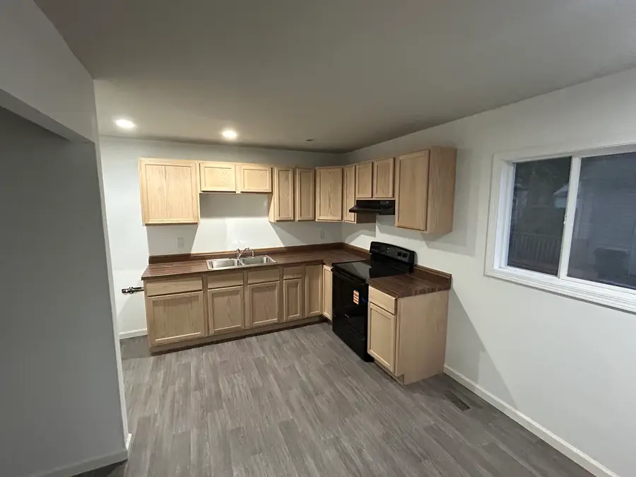 128 S Scottswood Drive, Urbana, IL 61802 - Image #3