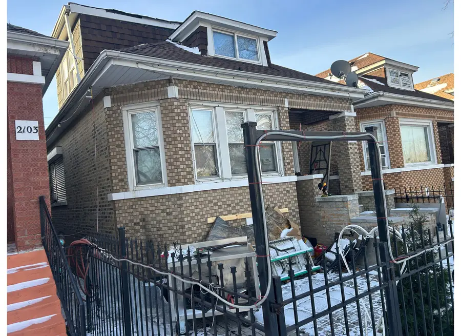 2107 W 70th Place, Chicago, IL 60636 - Image #2