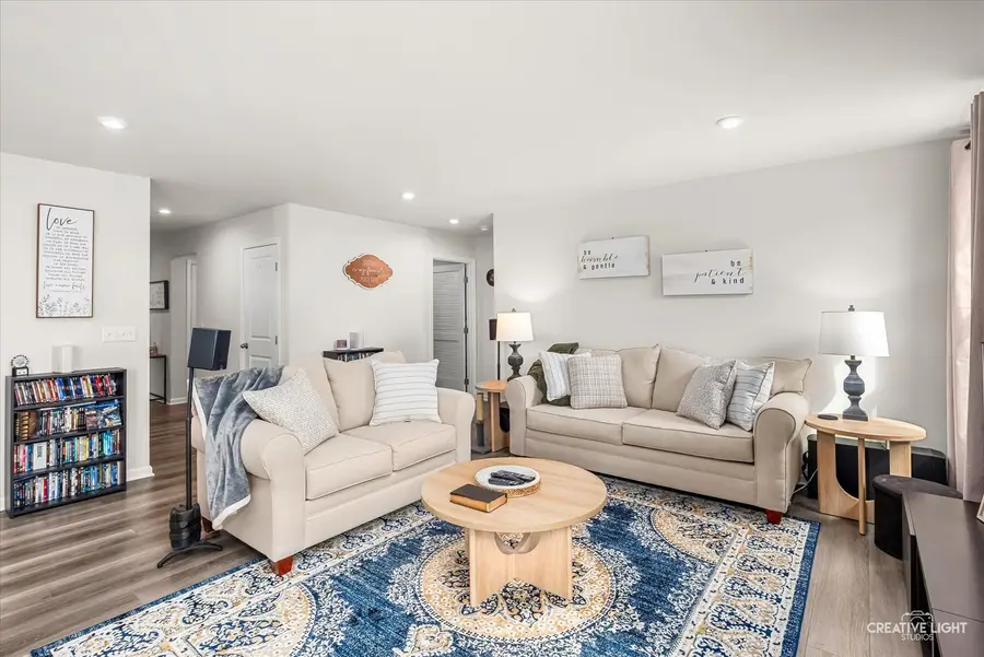 8004 Greywall Boulevard, Plainfield, IL 60586 - #2