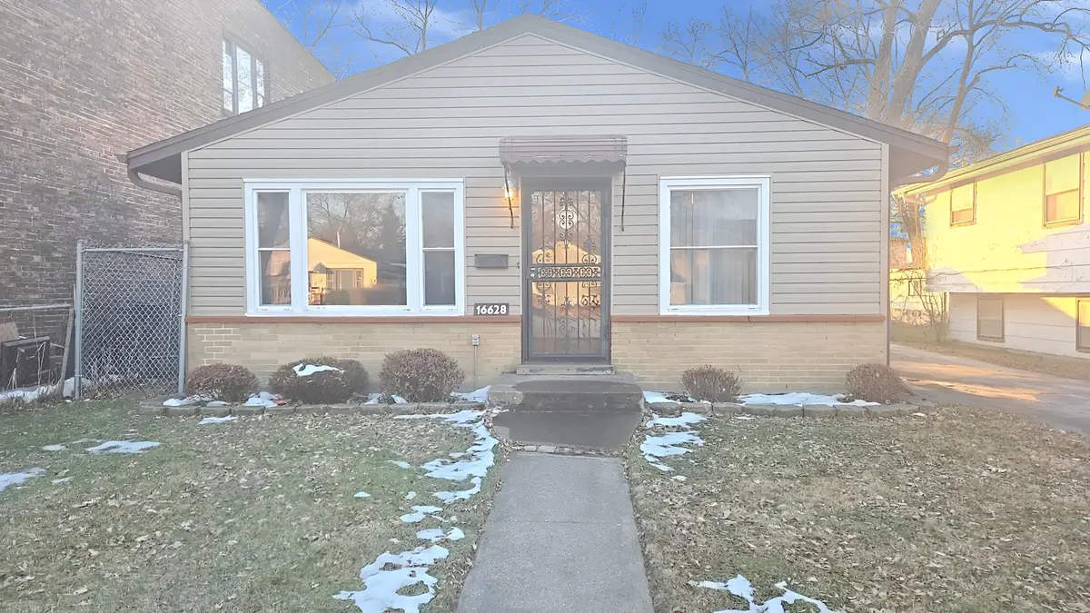 16628 Winchester Avenue, Markham, IL 60428 - #1