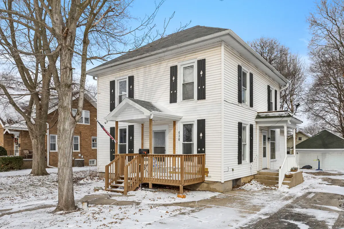 436 W Washington Street, Marengo, IL 60152 - #1