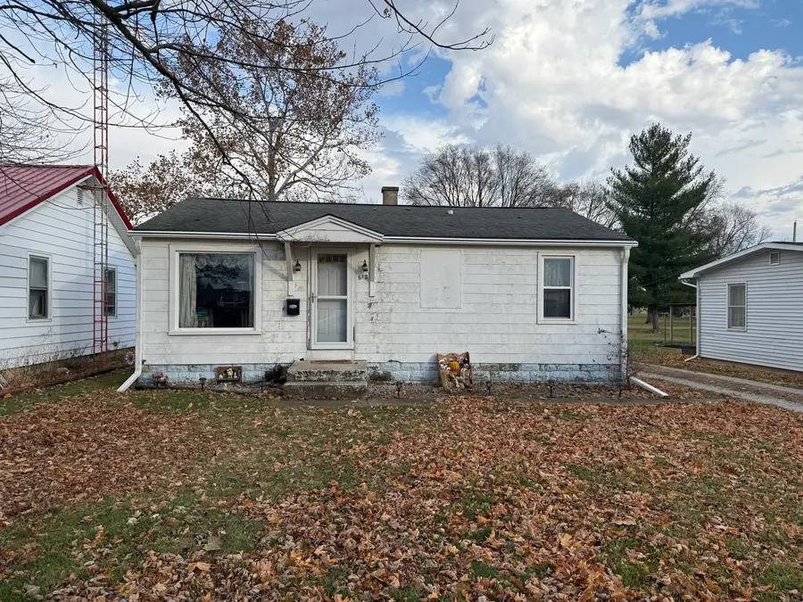 612 S Church Street, Gibson City, IL 60936 - #2