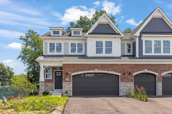 129 Harding Court, Glen Ellyn, IL 60137