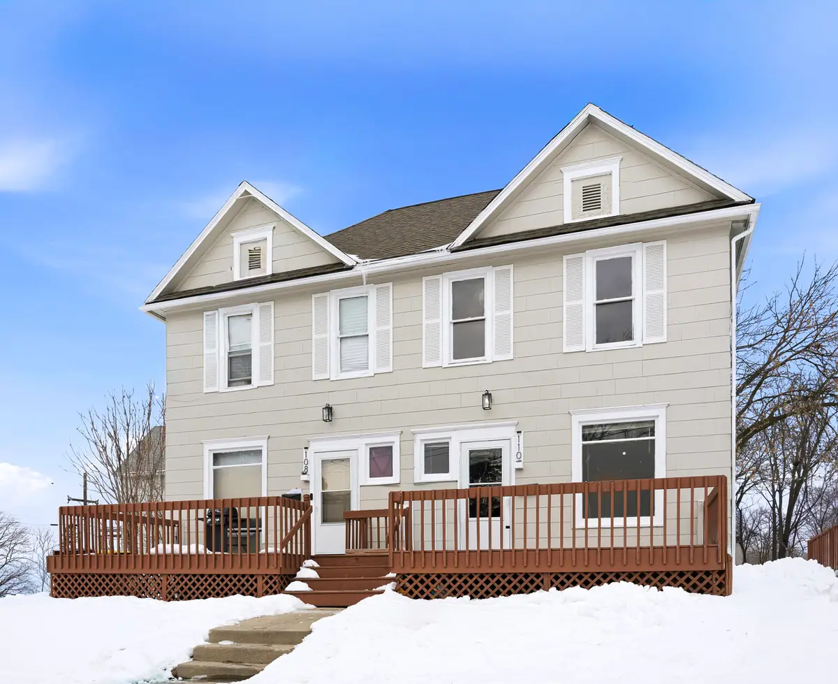 108-110 E Iroquois Street, Freeport, IL 61032 - #1