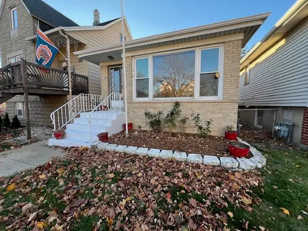 3704 S 53rd Avenue, Cicero, IL 60804