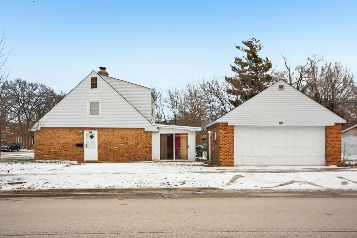 8745 43rd Street, Lyons, IL 60534 - Image #1