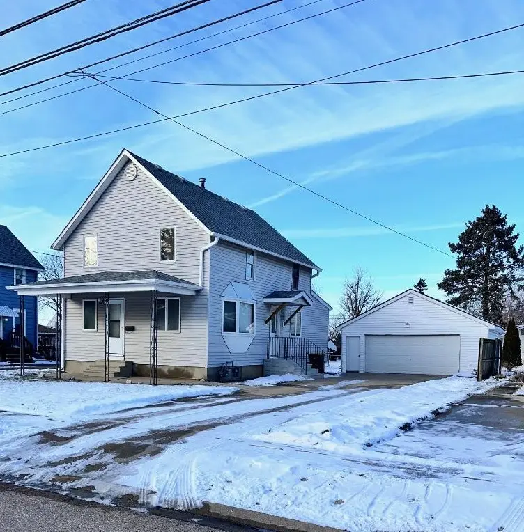 919 Esther Avenue, Sycamore, IL 60178 - Image #1