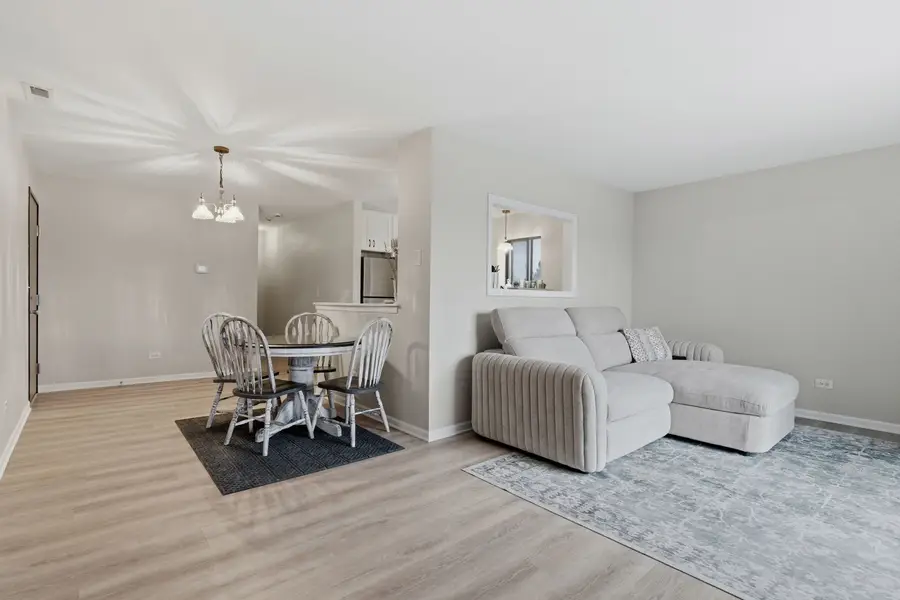 2238 Abbeywood Drive #F, Lisle, IL 60532 - #3