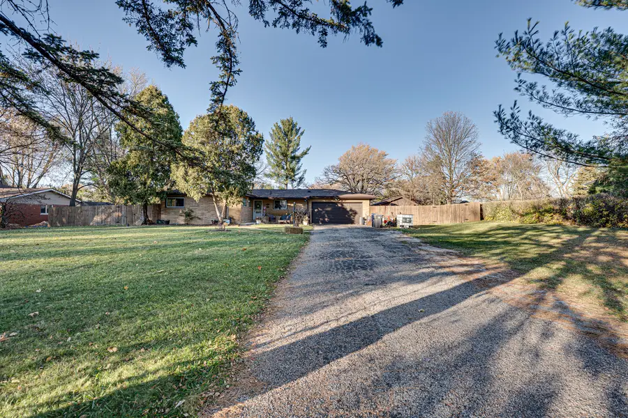 1212 Century Oaks Drive, Elgin, IL 60123 - #3