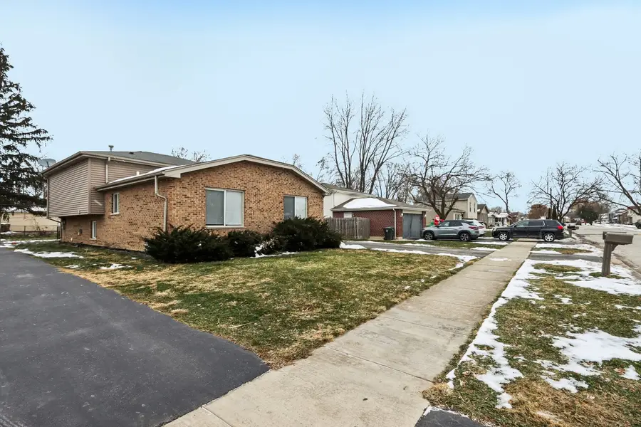 3348 Willow Lane, Markham, IL 60428 - Image #2