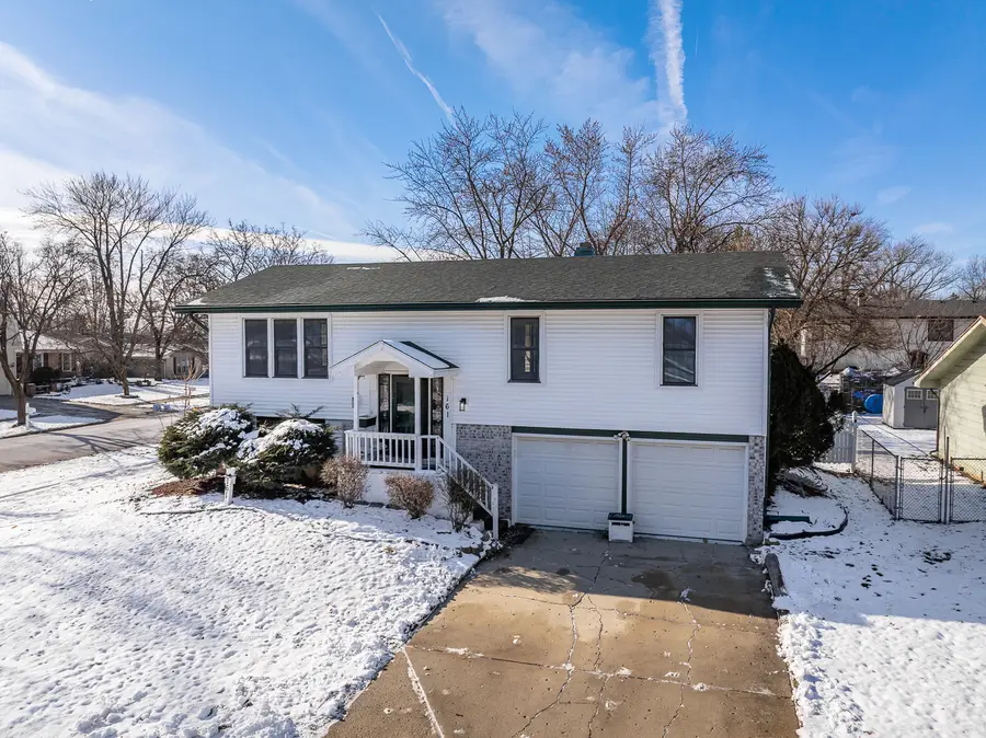 161 Oakwood Drive, Bolingbrook, IL 60440 - Image #2