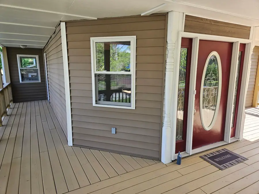 215 E Sale Street, Tuscola, IL 61953 - Image #3