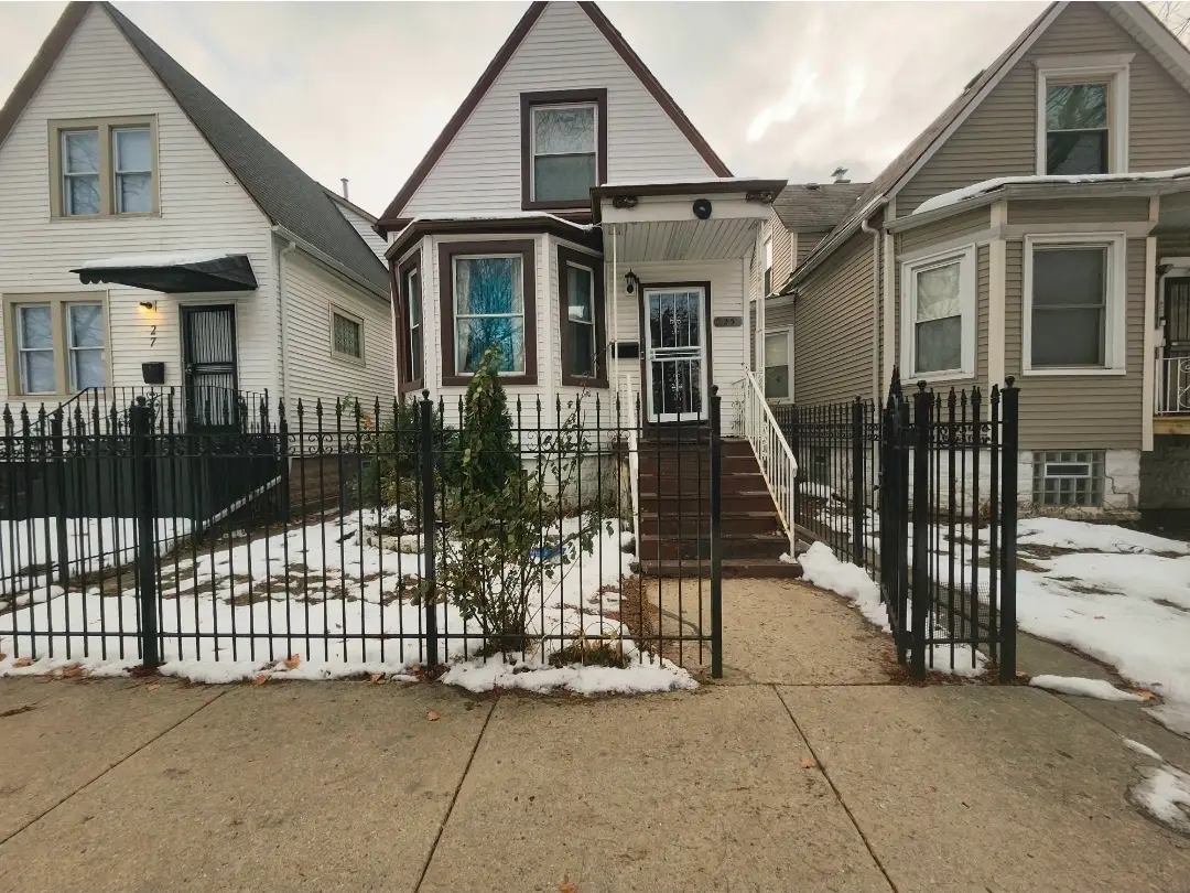 25 E 117th Place, Chicago, IL 60628 - Image #1